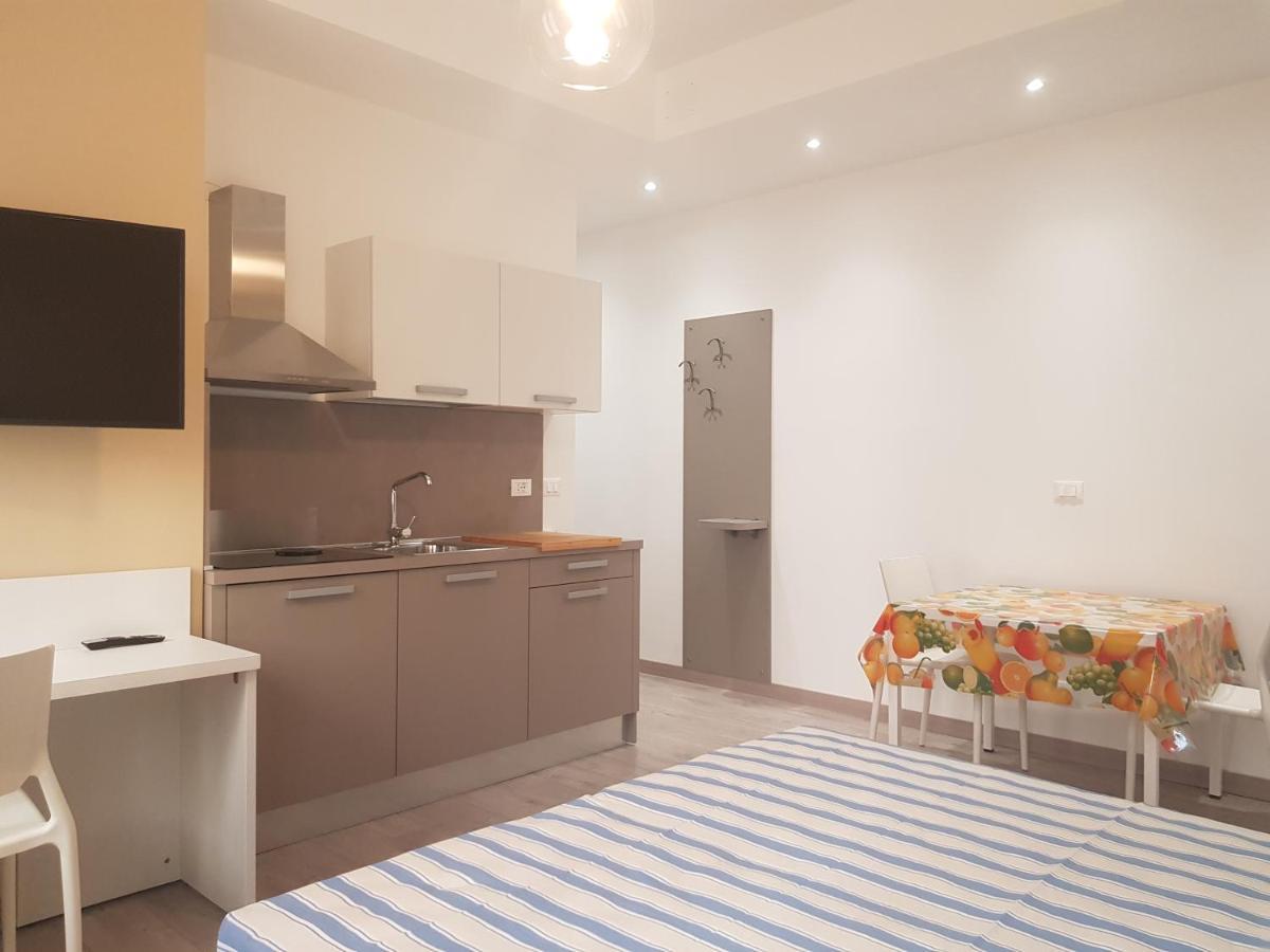 Cristina Sweet Home Savona Exterior photo